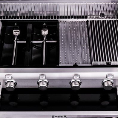 Saber Saber Premium 4-Burner Gas Barbecue