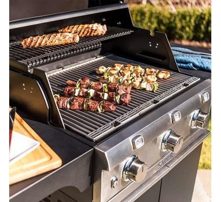 Saber Saber Deluxe Black 3-Burner Grill