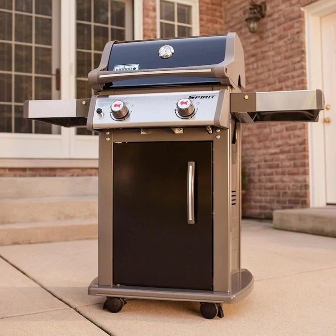 Weber Weber Spirit E-210 Gas Barbecue with Fold-Down Tables
